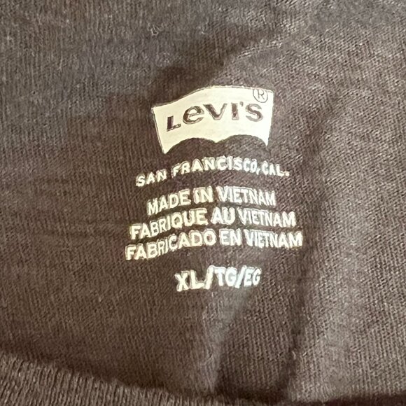 Levi’s Crop Top Muscle Tee with Rainbow Logo Women XL - Picture 6 of 8